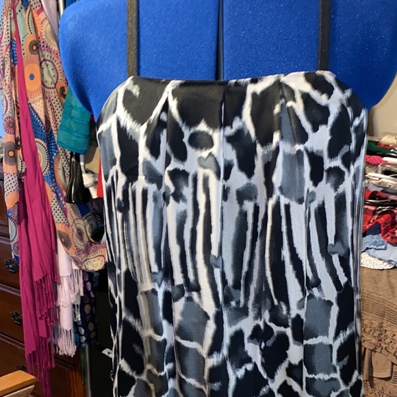 Cocktail dress - Picture 3 of 3